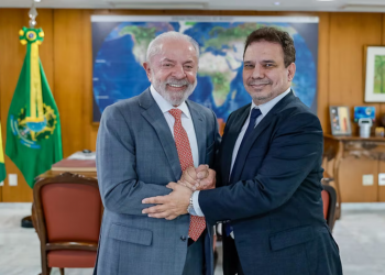 Sucessor de Lewandowski, novo ministro da Justiça já está na mira da oposição