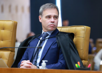 Advogado de Vorcaro se reúne com Mendonça no STF e discute delação