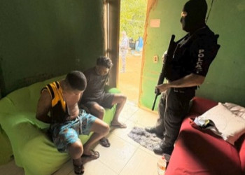 Suspeitos de roubo violento contra idosa são presos durante operação da Polícia Civil no interior do Piauí