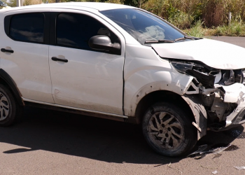 Carro roubado é recuperado após perseguição e colisão na BR-316, em Teresina; suspeitos conseguiram fugir da polícia