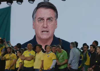Moraes dá 48 horas para defesa de Jair Bolsonaro esclarecer se vídeo feito por IA foi autorizado