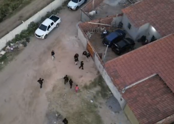 Acusado de homicídio no Piauí é preso durante operação “Sangue Frio” em Pernambuco