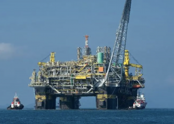 Petrobras anuncia nova descoberta de petróleo na Foz do Amazonas