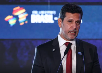 MEC irá pedir investigação de ameaças a universidades em redes sociais