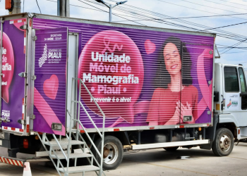 Carreta da Mamografia amplia acesso à prevenção do câncer de mama na Casa da Mulher Brasileira