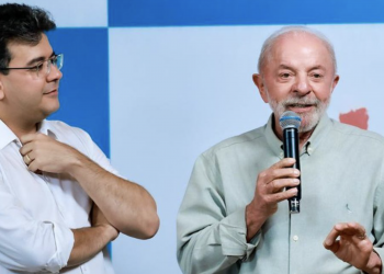 Lula avalia visitar o Piauí para pedir apoio à liberação de Rafael Fonteles para o Ministério da Fazenda