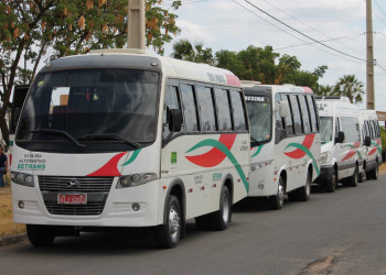 Sancionada lei que concede meia passagem no transporte intermunipal a estudantes no Piauí
