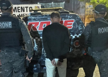 Passageiro de ônibus da Bahia é preso ao desembarcar em Teresina; tinha 2 mandados em aberto