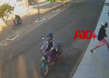 Adolescentes são apreendidos por suspeita de assalto a mercadinho no Piauí; um deles usava saia para tentar enganar a polícia