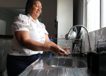 Piauí lidera no Nordeste com 90,6% dos domicílios recebendo água diariamente