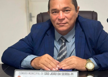 Justiça suspende sessão e garante permanência do vereador Raimundo Coimbra (MDB) na Presidência da Câmara Municipal de São João da Serra