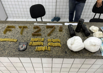 Dois homens são presos com grande quantidade de munições e cocaína avaliada em mais de R$ 50 mil no Piauí
