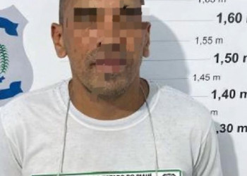 Após fugir por mata e rio, criminoso com dois mandados de prisão é capturado em Teresina