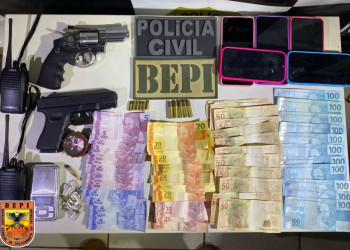 Polícias Civil e Militar realizam operação contra o tráfico de drogas em Picos, no Piauí