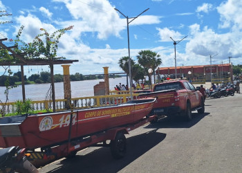 Bombeiros localizam corpos de adolescentes que desapareceram no rio Parnaíba, no Piauí