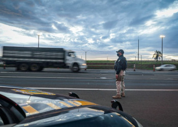 Ciclista é atropelado e morre em rodovia do Piauí; condutor fugiu sem prestar socorro