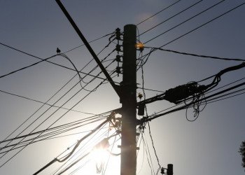 Apagão deixa cidades do Piauí e de outras regiões do Brasil sem energia nesta terça-feira