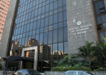 Justiça do Trabalho dá 24 horas para que Meta derrube posts que incentivam demissão por voto