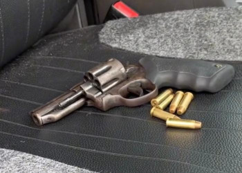 Motorista por App é preso por porte ilegal de arma de fogo na Avenida João XXIII, em Teresina