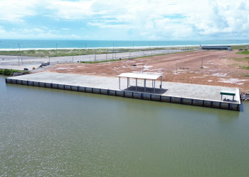 Com cais concluído, Porto de Luís Correia negocia com empresas para receber navios cargueiros ainda em 2025