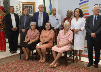 Governo do Estado dá início à exposição em homenagem à Francisca Trindade, no Palácio de Karnak