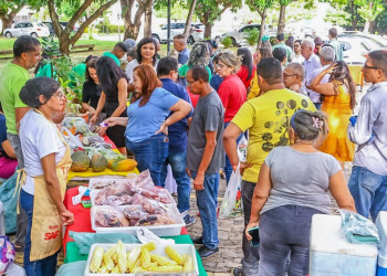 Quitanda da Agricultura Familiar expõe produtos durante o mês de junho em diversos espaços públicos