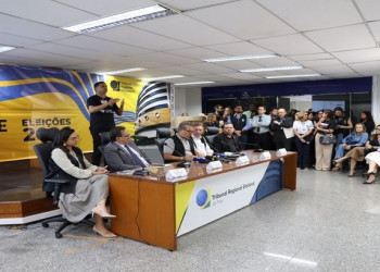 Presidente do TRE-PI não descarta possibilidade de judicialização da eleição após prorrogação da votação