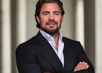 Por que Vorcaro e Alessandro Stefanutto podem votar, mas Jair Bolsonaro, não?