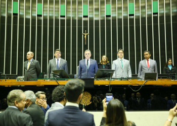 Câmara dos Deputados celebra 190 anos da Assembleia Legislativa do Piauí em sessão solene