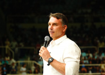 Flávio afirma que votará a favor de PEC do fim da escala 6x1