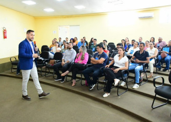 Prefeitura de Floriano e Sebrae realizam oficina sobre Compras Governamentais