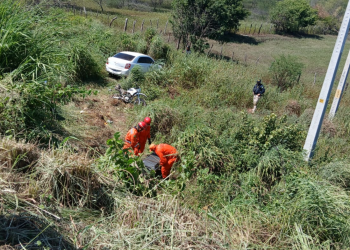 Colisão entre moto e carro deixa homem morto no interior do Piauí; condutor do veículo não foi localizado