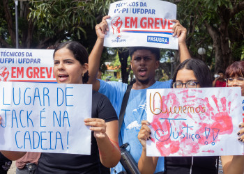 Estudantes e servidores da UFPI realizam mobilização pedindo medidas contra assédio e mais proteção às vítimas de abuso
