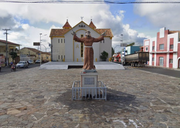 MP recomenda preservação da Igreja Matriz e contesta remoção de estátua em Piripiri, no Piauí