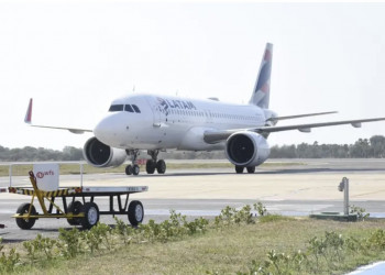 Rafael Fonteles sanciona lei com incentivos para companhias aéreas que realizam voos semanais no Piauí