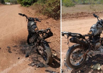 Motocicleta furtada por suspeito é encontrada incendiada no interior do Piauí
