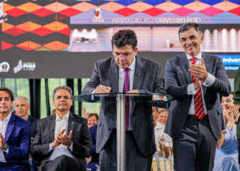 Rafael Fonteles autoriza convocação de 47 professores aprovados em concurso da Uespi