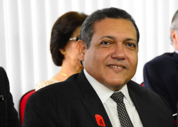 Julgamento de reajuste do FGTS no STF é suspenso após Nunes Marques pedir vista do processo