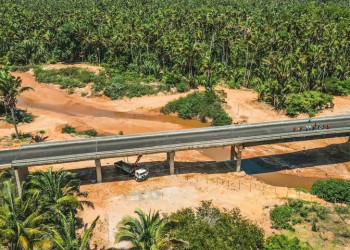 Governo do Piauí conclui construção de ponte e facilita acesso à cidade de Canavieira