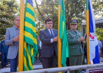 Em desfile cívico, governador Rafael Fonteles exalta a luta do povo piauiense pela Independência