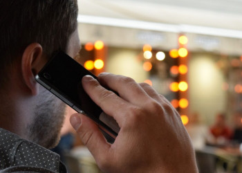 Polícia alerta para golpe que usa inteligência artificial para clonar vozes e enganar famílias no Piauí