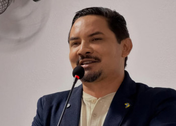 TCE multa prefeito de Juazeiro do Piauí por exigências inadequadas em licitação de escola