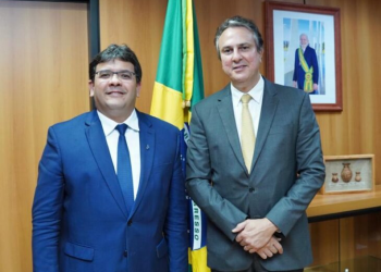 Governador e ministro da Educação assinam a adesão do Piauí a três programas do MEC nesta segunda