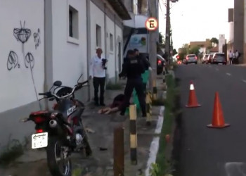 Motociclista morre após colisão no Centro de Teresina; assista ao vídeo