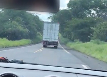 Motorista é preso pela PRF dirigindo na contramão e fazendo ‘zigue-zague’ no Piauí