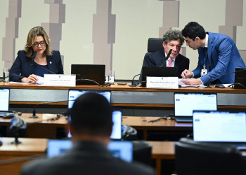‘Taxa das blusinhas’: comissão aprova fim de imposto para compras de até US$ 50