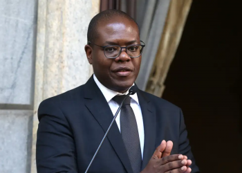 STF dá prazo a Silvio Almeida após denúncia de importunação sexual envolvendo Anielle Franco