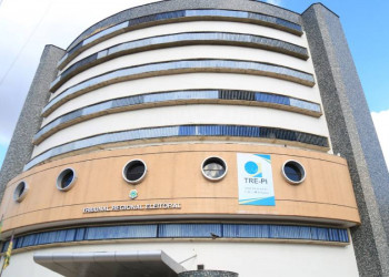 Justiça Eleitoral mantém condenação de eleitor por tentar mudar título com documento falso para jogar campeonato de futebol no PI