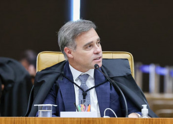 Mendonça manda PF investigar vazamentos de mensagens sigilosas de Lulinha