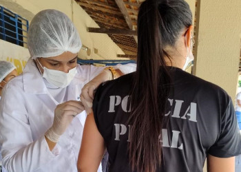 Mais de 8 mil doses de vacinas já foram aplicadas no sistema prisional do Estado
